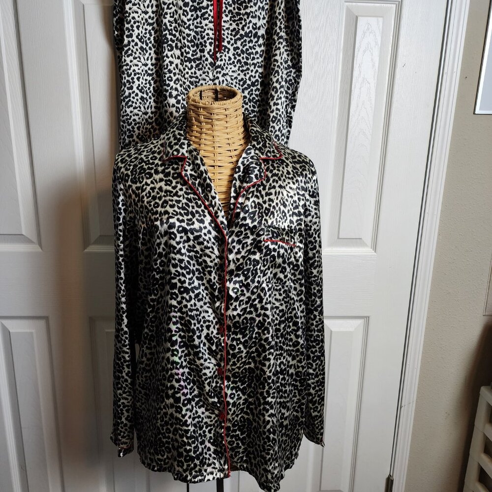 Leopard Pajama Set - Picture 7 of 7